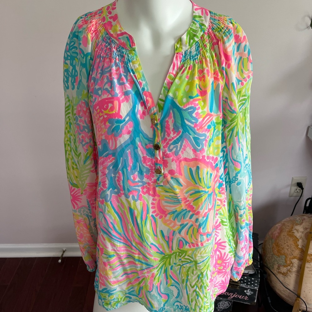 Lilly Pulitzer summer top classic